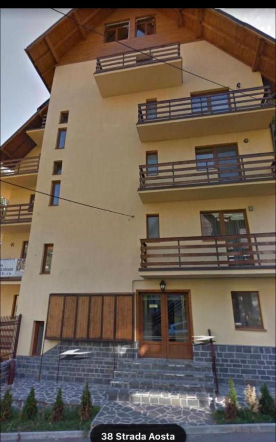Sinaia Chic Minisuite Mirage-Self Check-In&Free Parking المظهر الخارجي الصورة